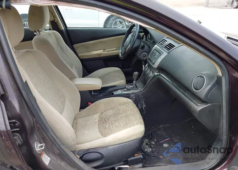 2010 Mazda Mazda6 I Touring z USA, uszkodzony, nr VIN 1YVHZ8CH1A5M39358